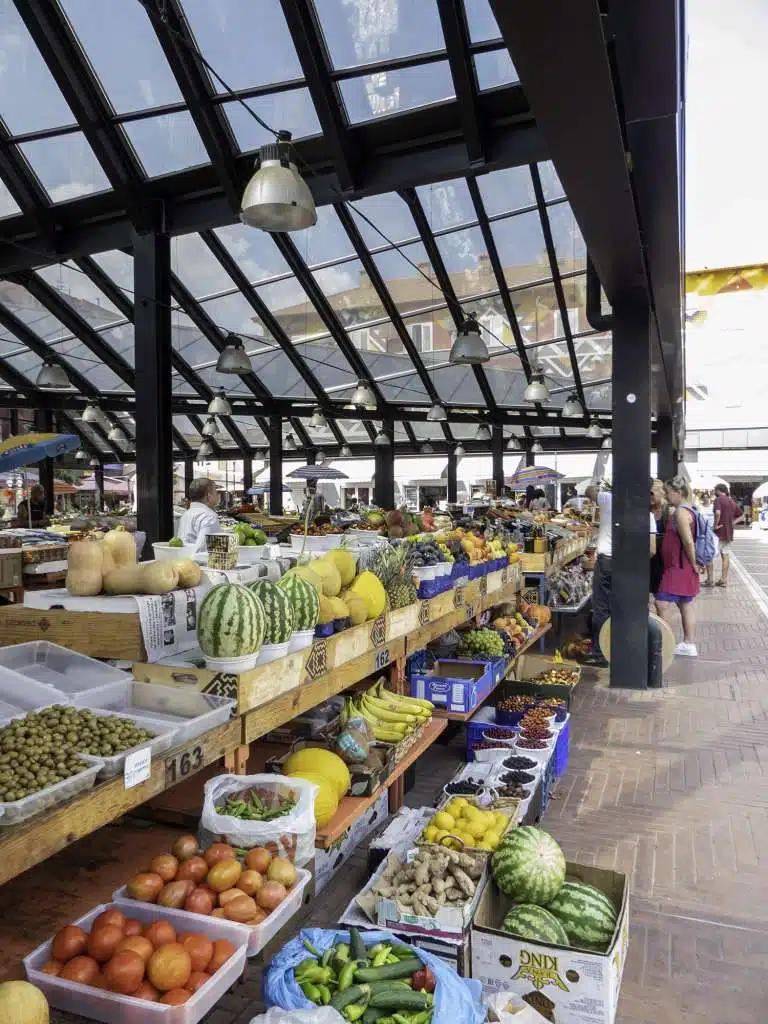 Stand du marché Pazari i ri, Tirana