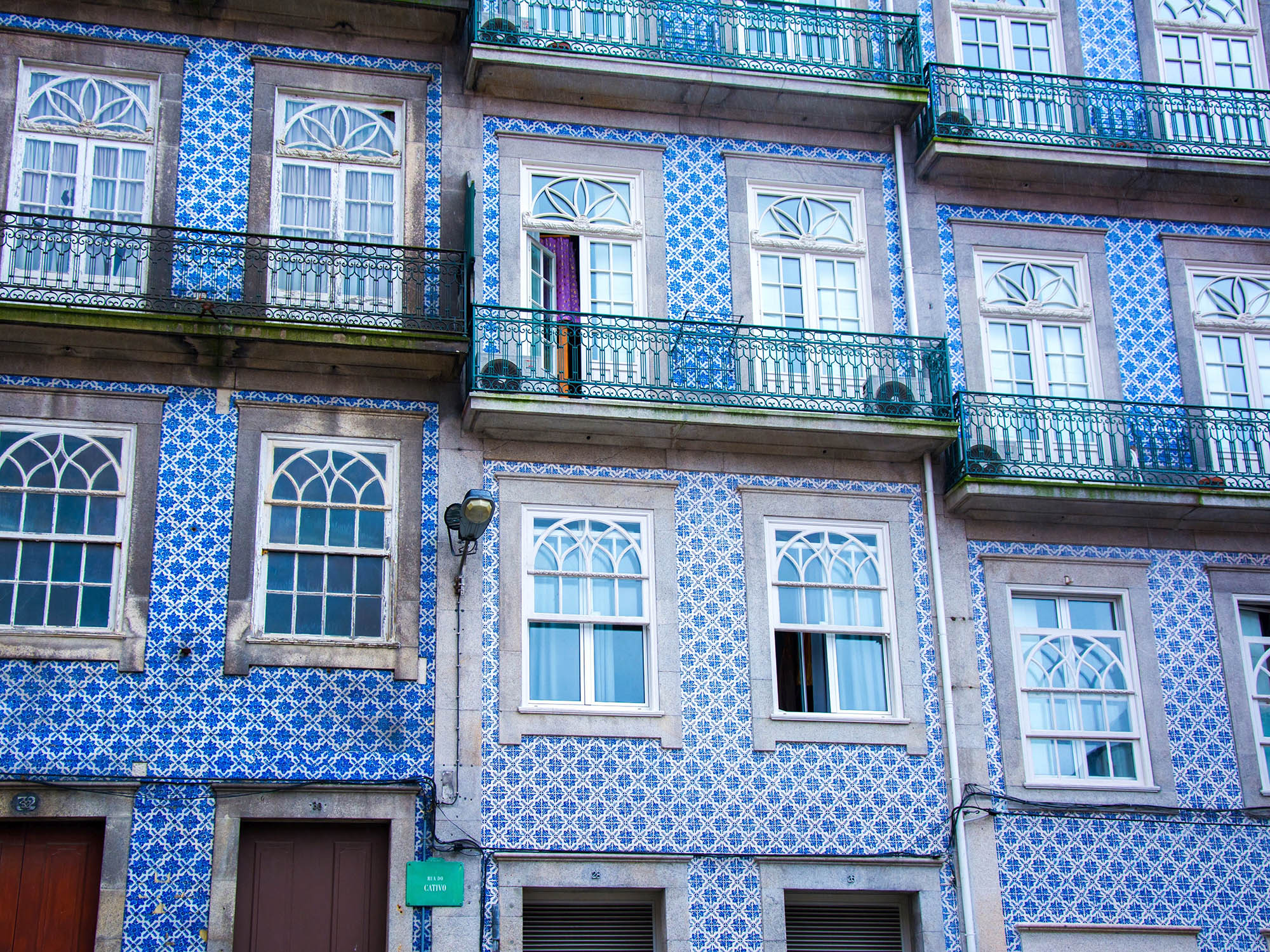 plus beaux azulejos porto