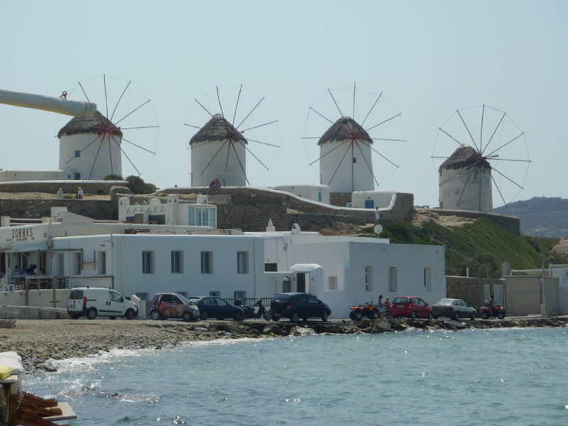 Que faire à Mykonos ? S'extasier devant les moulins