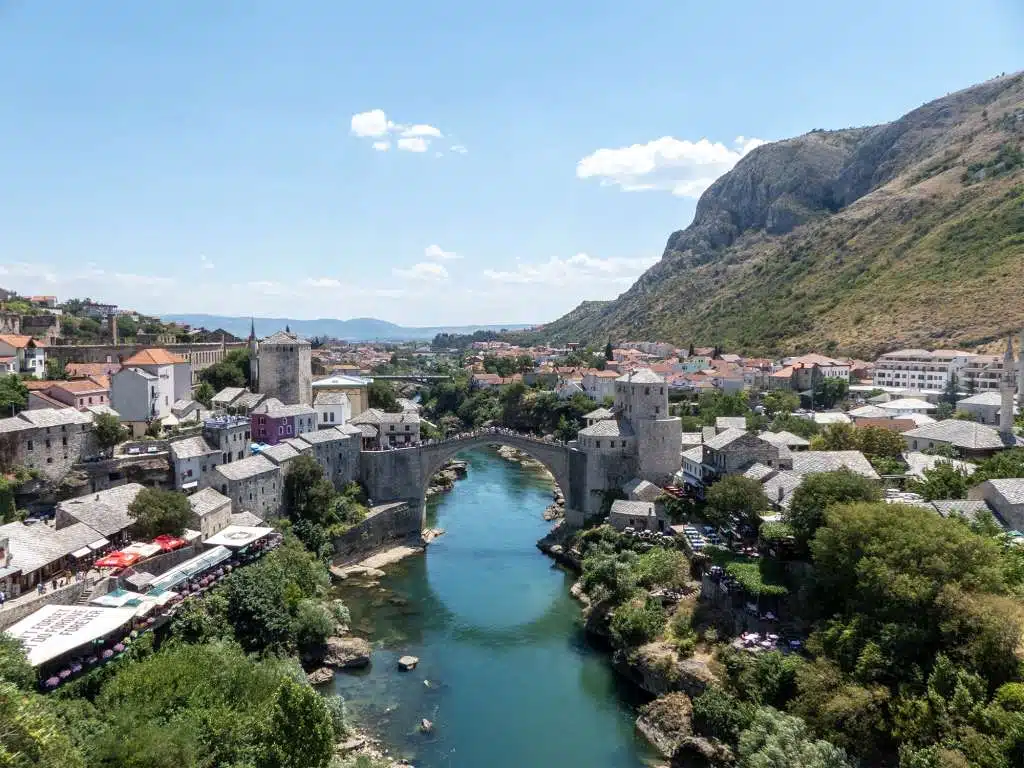 Pont de Mostar vue depuis la Mosquée