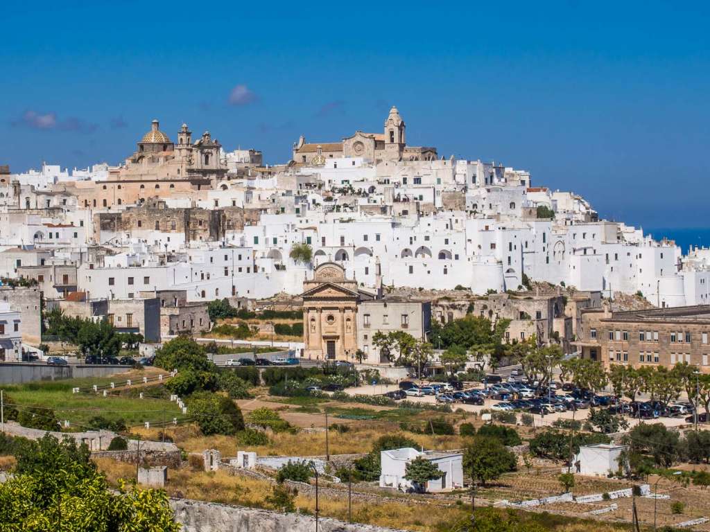 Panorama de la ville blanche d'Ostuni