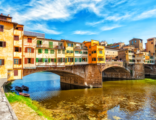 Traversez le ponte vecchion pour visiter Florence sans voiture