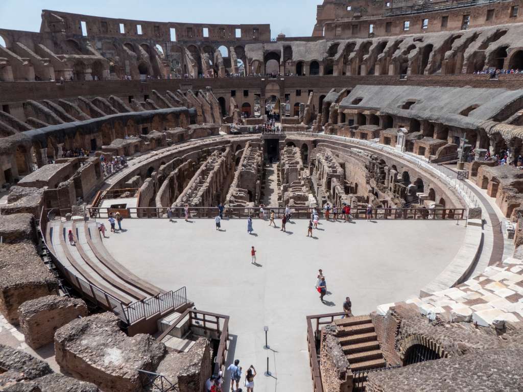 Rome, intérieur du Colisée