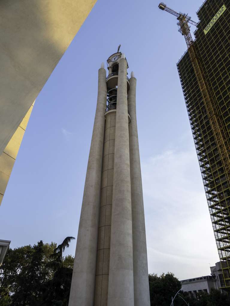 Clocher cathédrale Tirana