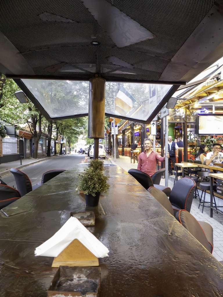 Quartier Blloku, Tirana